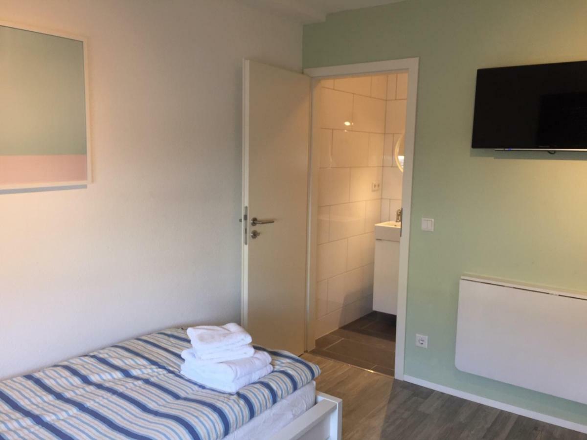 Nahe Messe Und Flughafen Apartment *