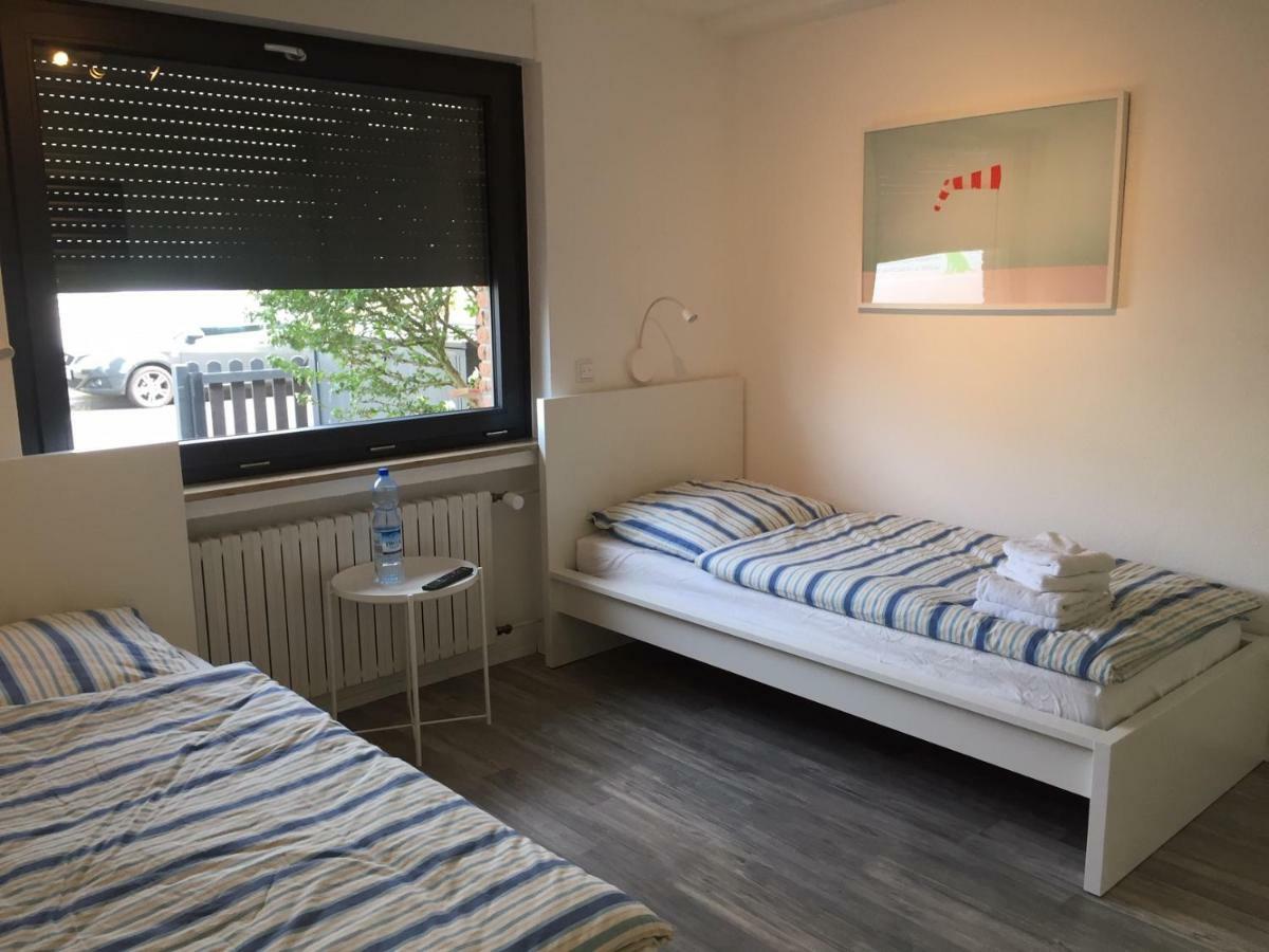Nahe Messe Und Flughafen Apartment Dusseldorf
