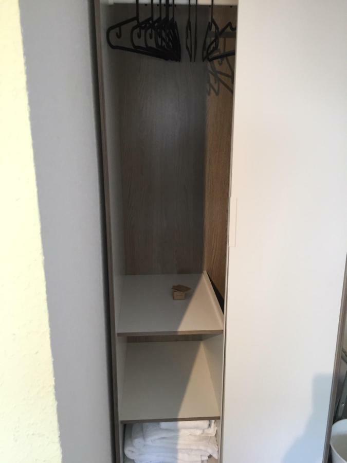 Nahe Messe Und Flughafen Apartment *